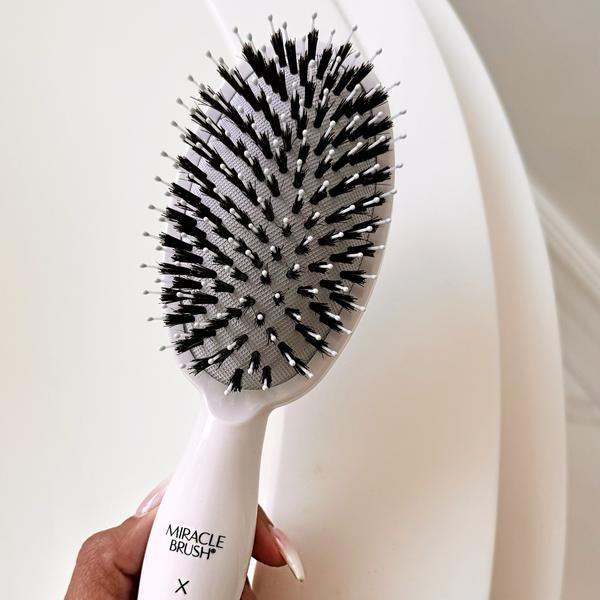 Miracle Brush - Stimulates Scalp, Boosts Volume, Enhances Shine & Detangles Hair