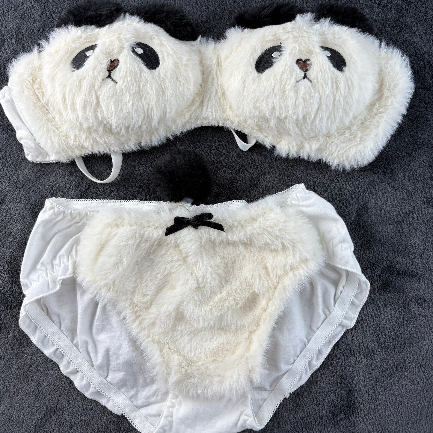 Plushy Set 2-Pieces Lingerie Set